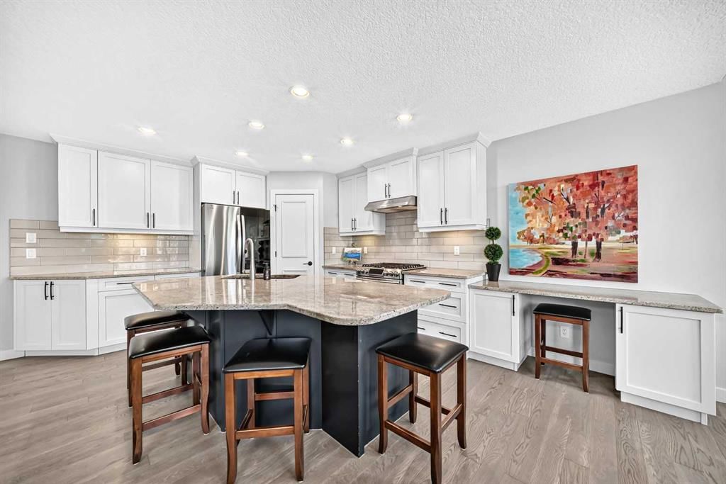 91 Cranfield Circle SE, Calgary — photo 4 of 42