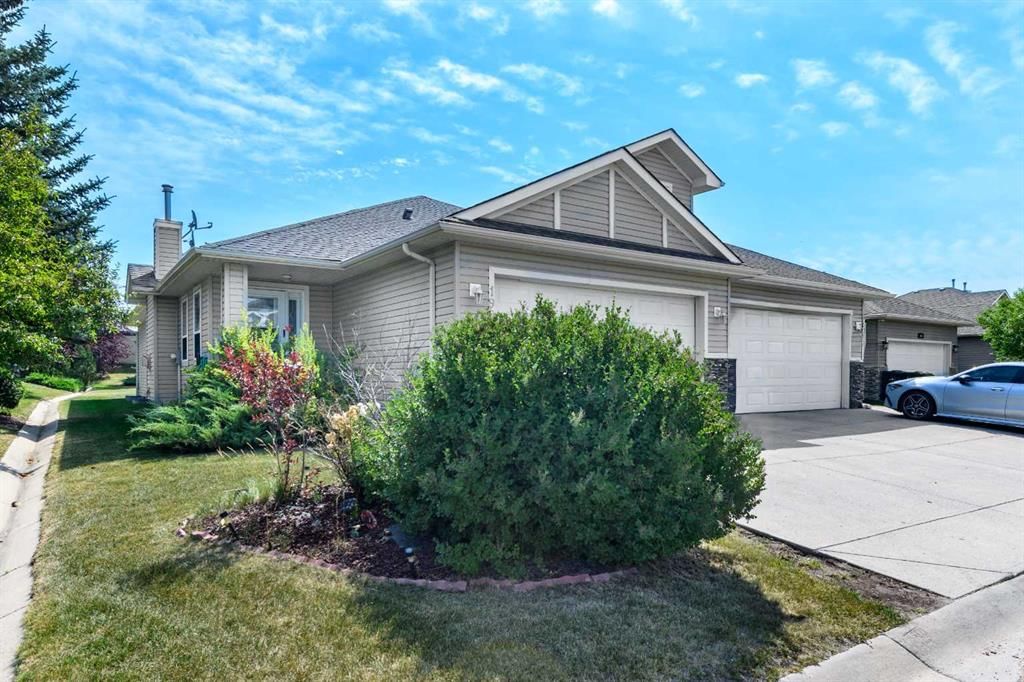 192 Cove Rise, Chestermere — photo 3 of 47