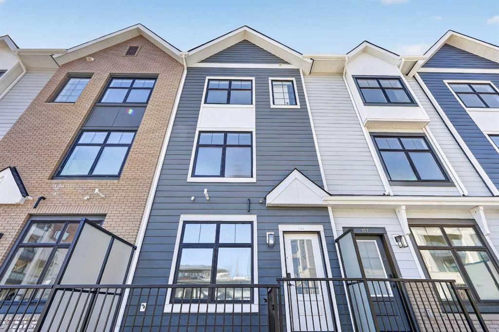 155 Mahogany Gardens SE, Calgary — photo 2 of 17