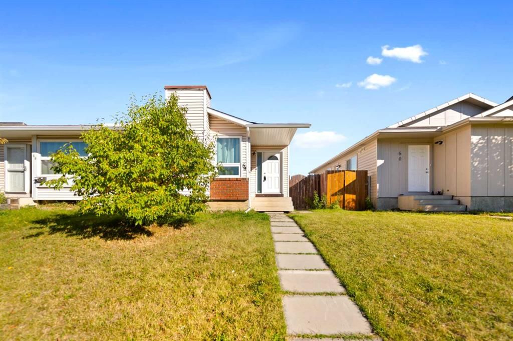 64 Whitworth Way NE, Calgary — photo 4 of 39
