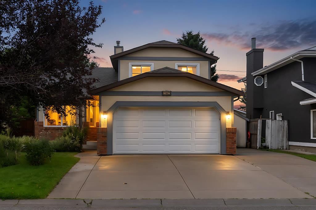 107 Hawkhill Place NW, Calgary — main listing photo