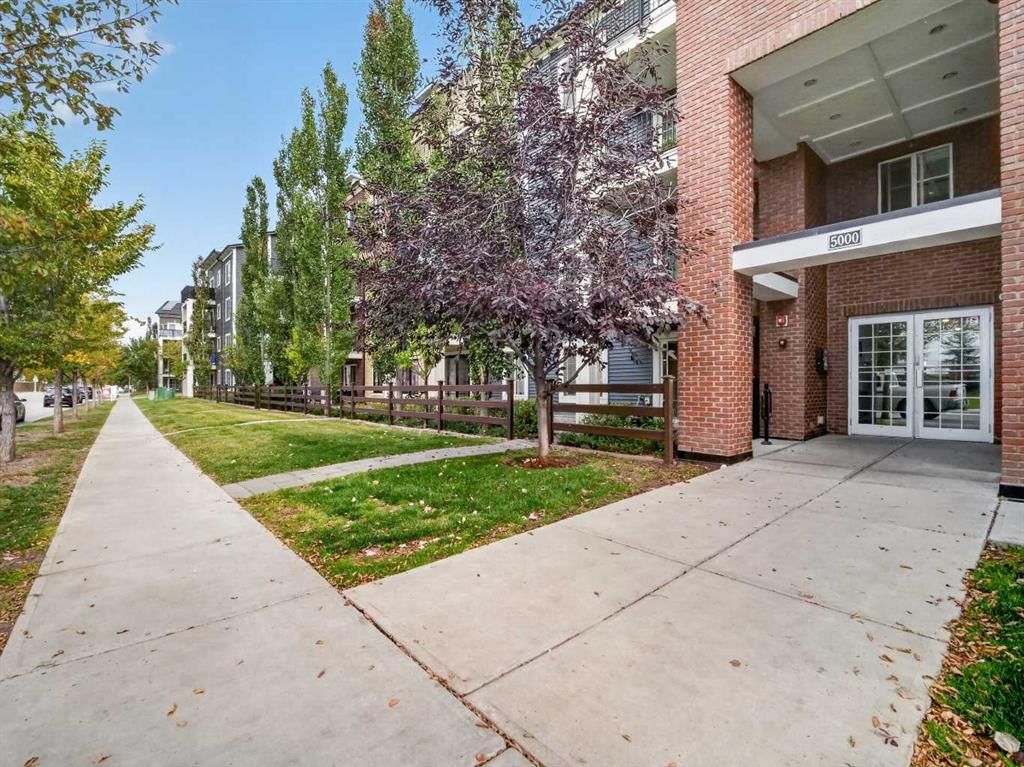 5312, 755 Copperpond Boulevard SE, Calgary — photo 3 of 36