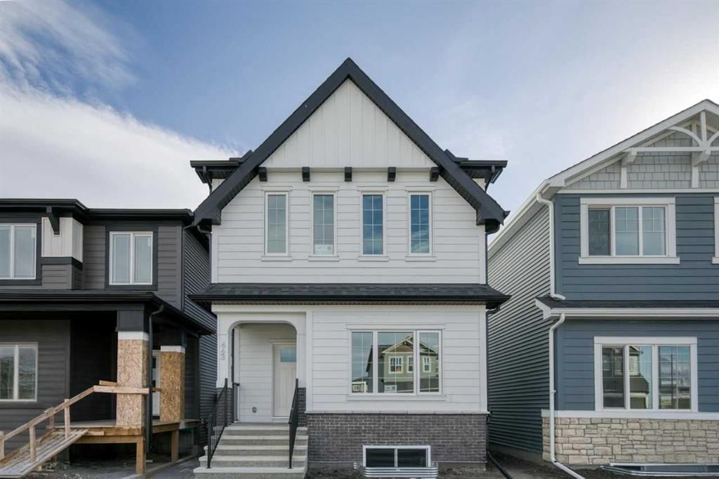 463 Buffaloberry Manor SE, Calgary — photo 2 of 34