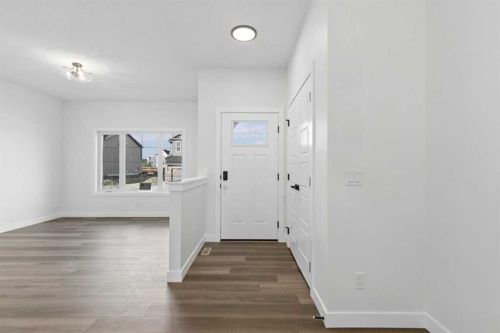 463 Buffaloberry Manor SE, Calgary — photo 3 of 34