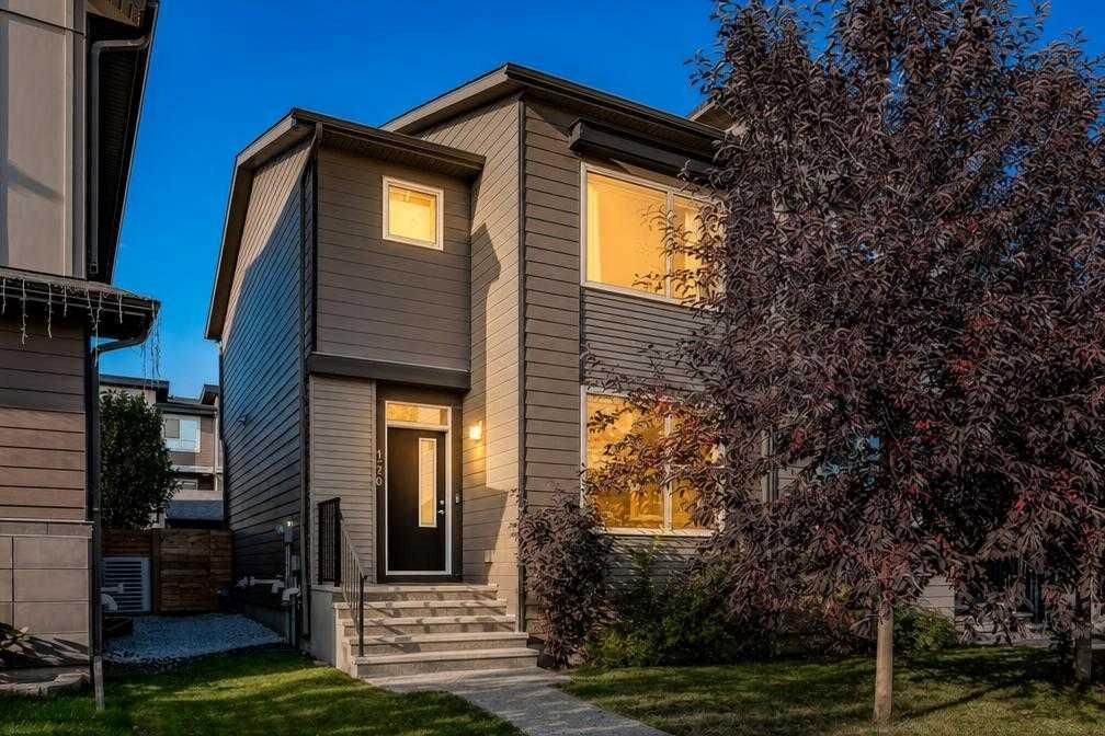 1270 Walden Drive SE, Calgary — photo 2 of 38