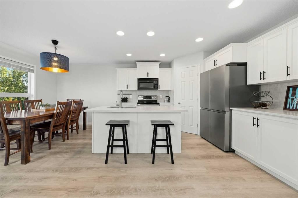 15 Tuscany Reserve Bay NW, Calgary — photo 4 of 50