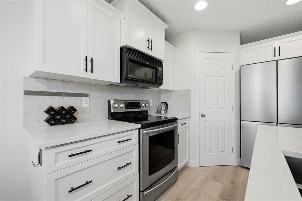 15 Tuscany Reserve Bay NW, Calgary — photo 5 of 50