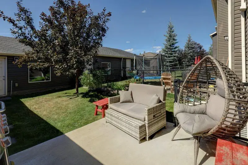 963 Nolan Hill Boulevard NW, Calgary — photo 2 of 40