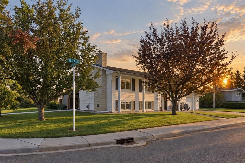 11204 Wilson Road SE, Calgary — photo 2 of 50