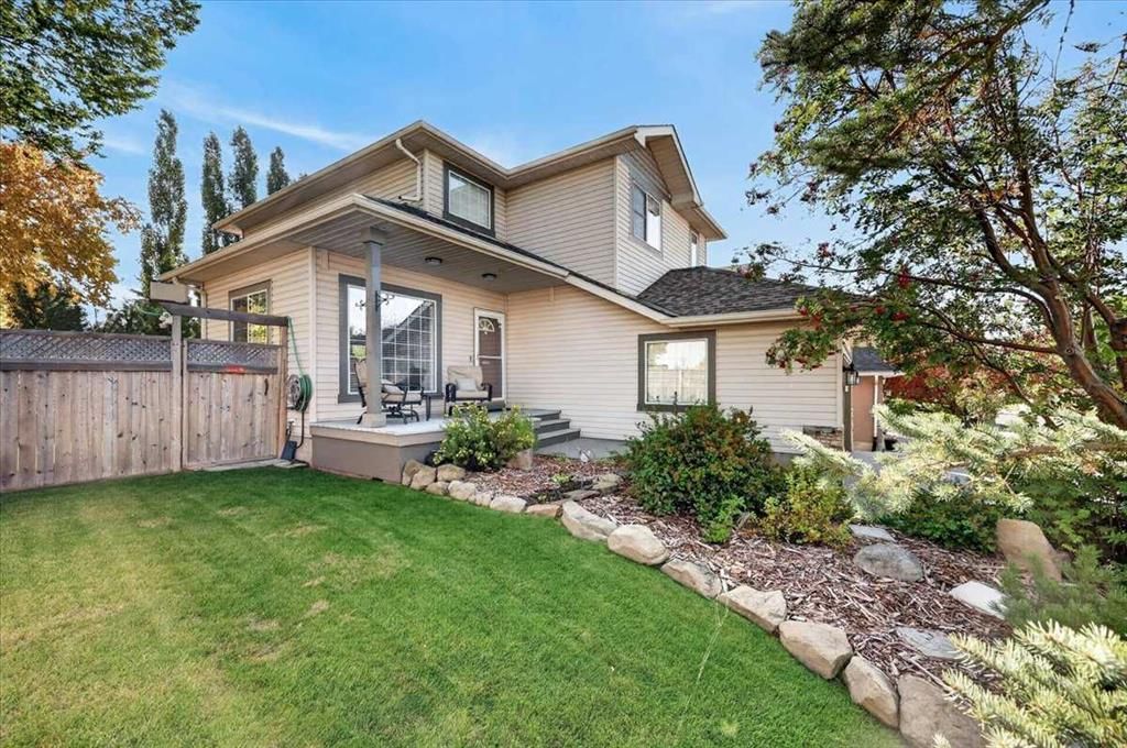 177 Douglasview Rise SE, Calgary — photo 2 of 41