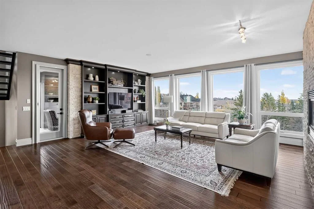 144 Fortress Bay SW, Calgary — photo 5 of 50