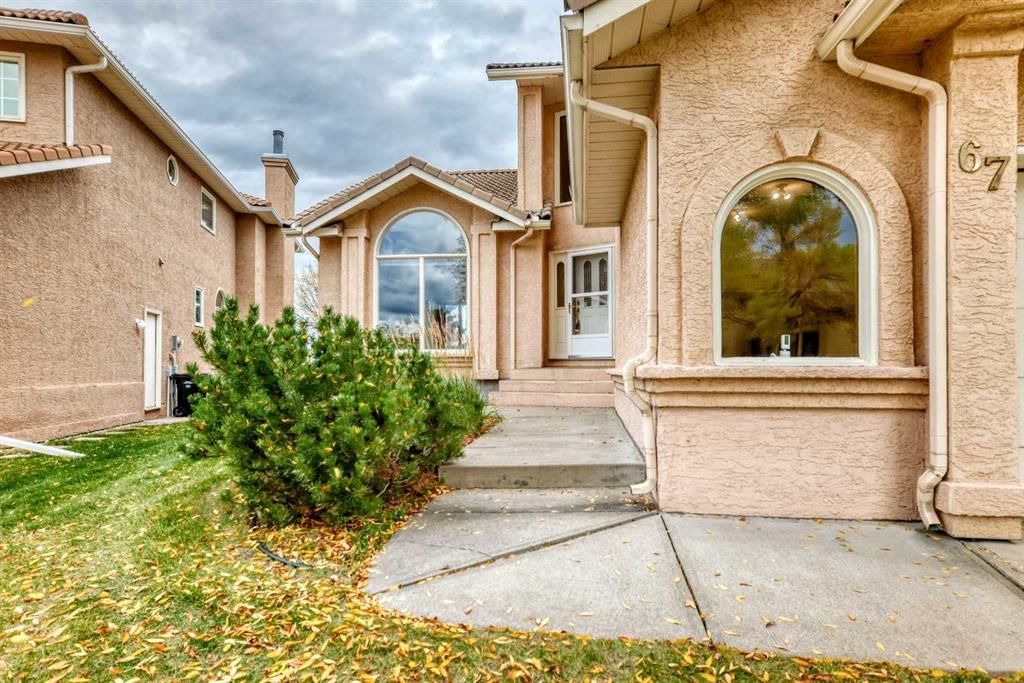 67 Suncanyon Park SE, Calgary — photo 3 of 50