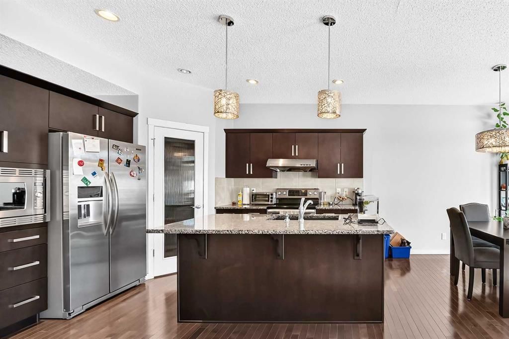 383 Nolan Hill Drive NW, Calgary — photo 4 of 48