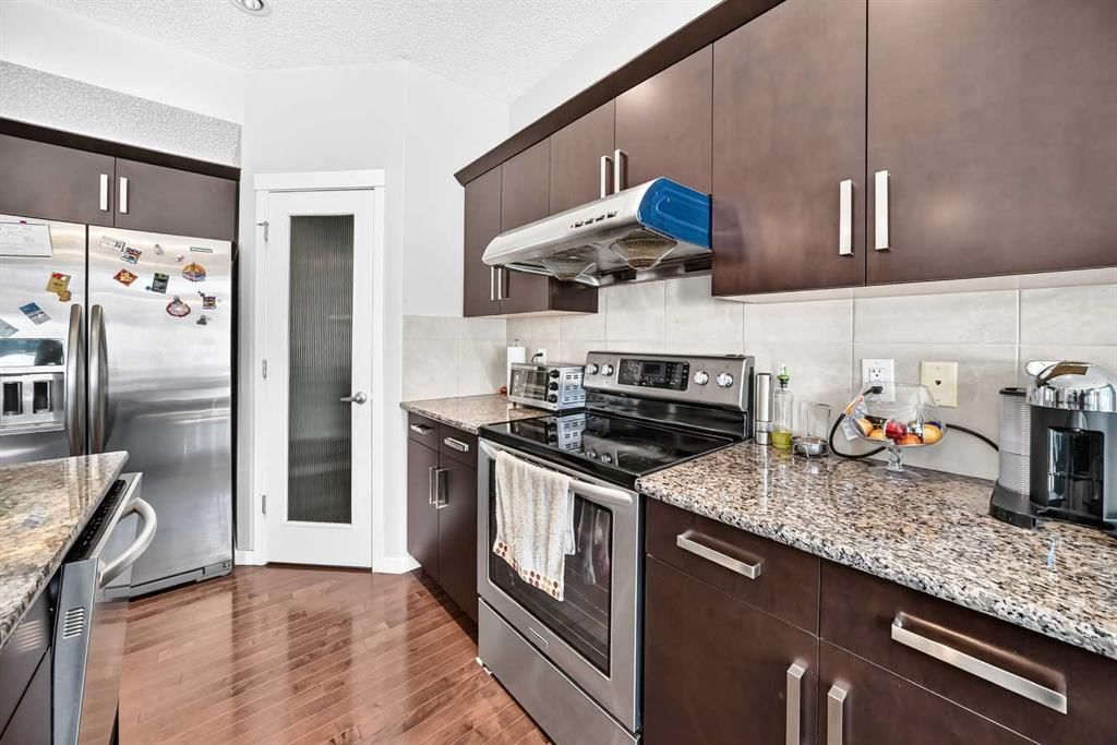 383 Nolan Hill Drive NW, Calgary — photo 5 of 48