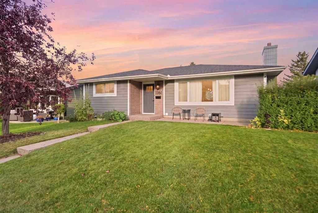 1161 hunterston Hill NW, Calgary — main listing photo