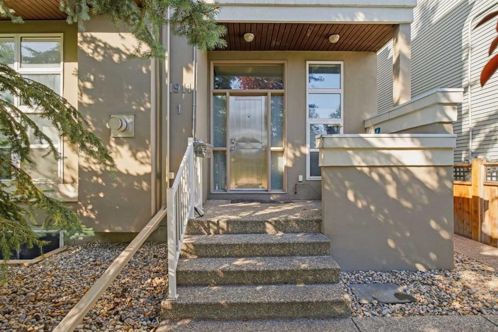 1, 1911 28 Street SW, Calgary — main listing photo