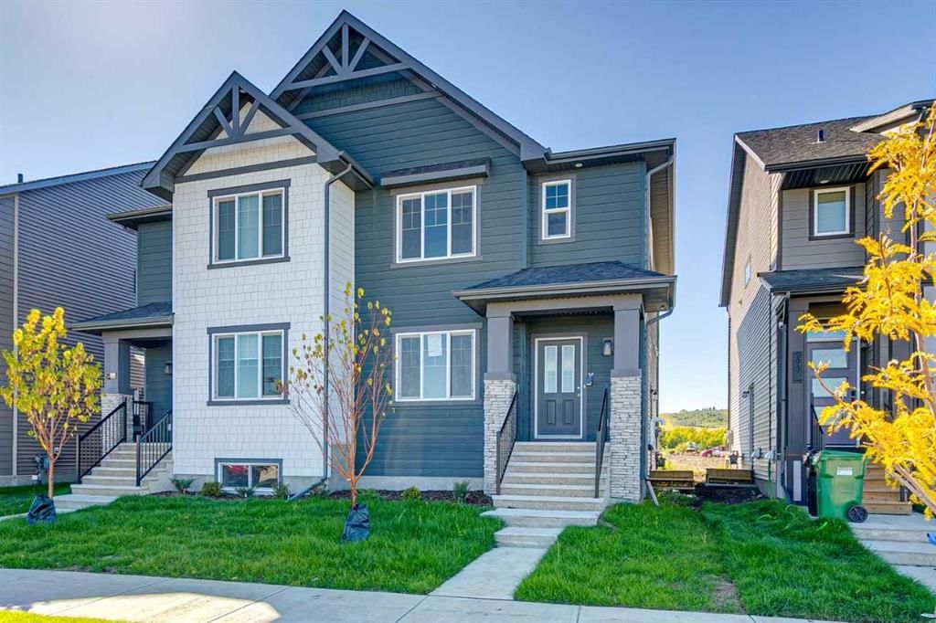 297 Creekside Drive SW, Calgary — photo 2 of 30