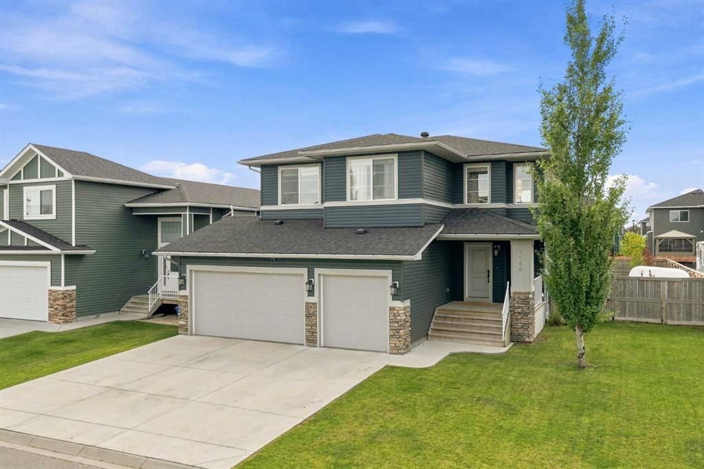 1460 Aldrich Place, Carstairs — photo 2 of 50