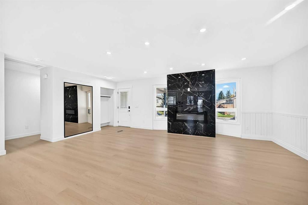 23 Penworth Crescent SE, Calgary — photo 3 of 50