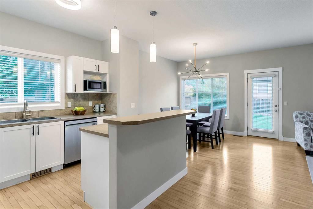 294 Cranston Drive SE, Calgary — photo 5 of 46