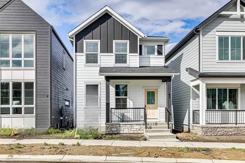 41 Bluerock Hill SW, Calgary — main listing photo