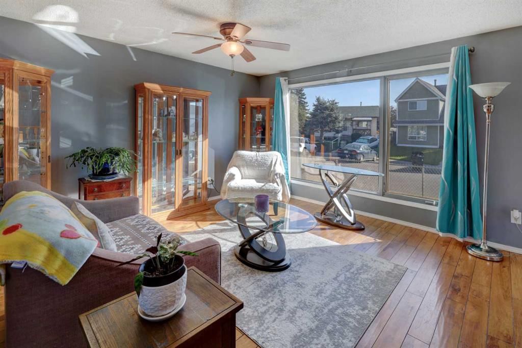 115 Aberfoyle Close NE, Calgary — photo 2 of 34