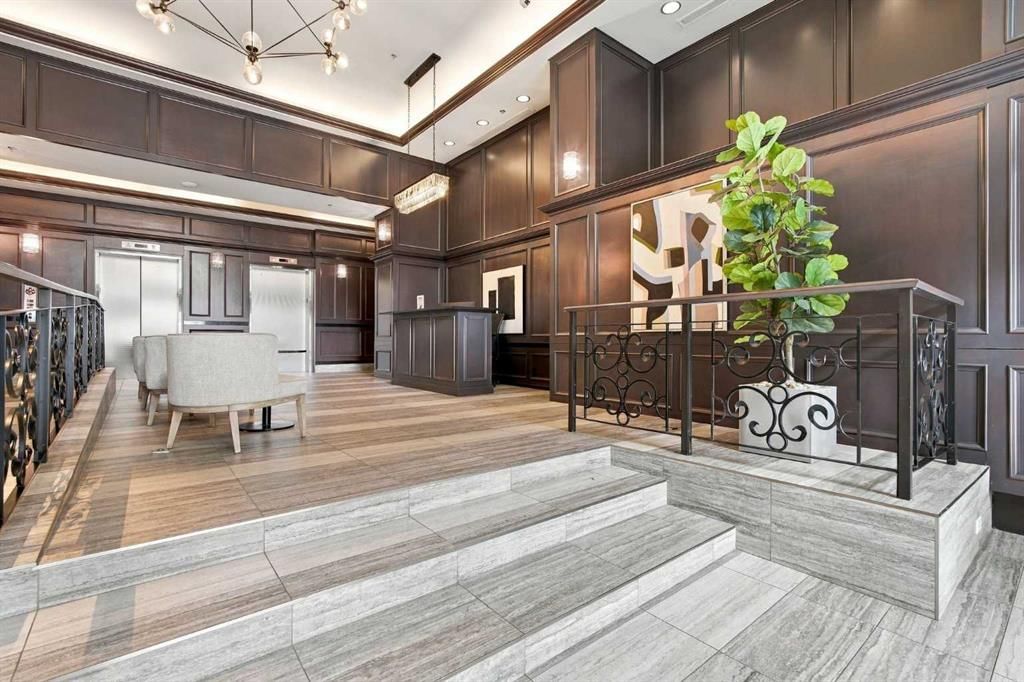500, 817 15 Avenue SW, Calgary — photo 3 of 50