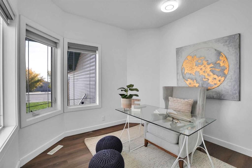 309 Everridge Drive SW, Calgary — photo 4 of 50