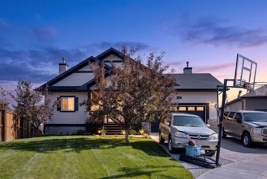 17 Dain Place NW, Langdon — main listing photo