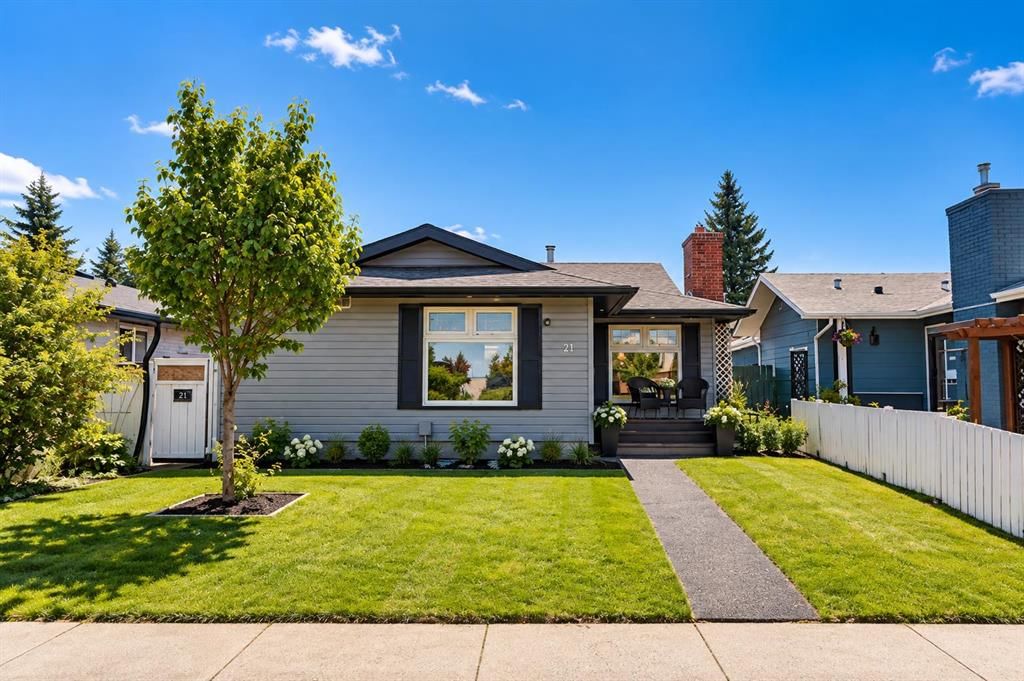 24 Shawcliffe Road SW, Calgary — main listing photo