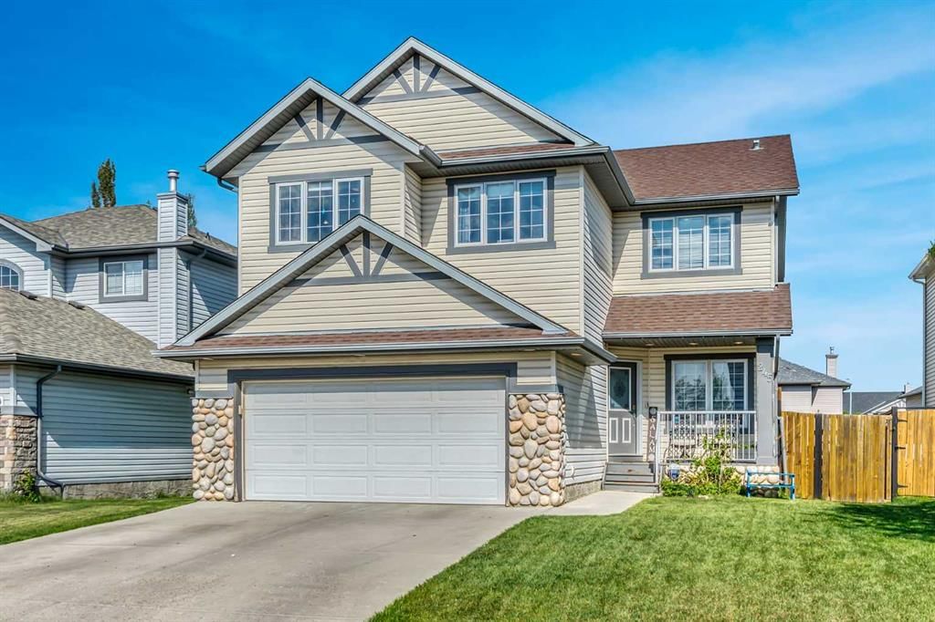 245 Springmere Way, Chestermere — photo 2 of 48
