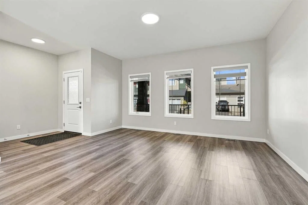 2320 Lancaster Heights SE, Airdrie — photo 2 of 41