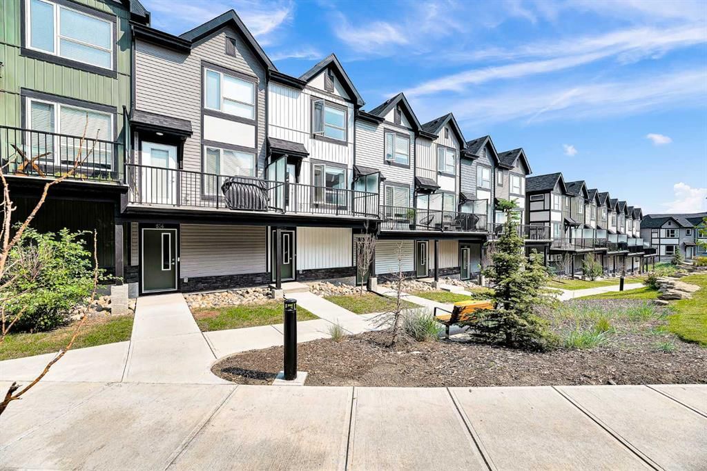 512, 16 Evanscrest Park NW, Calgary — photo 3 of 34