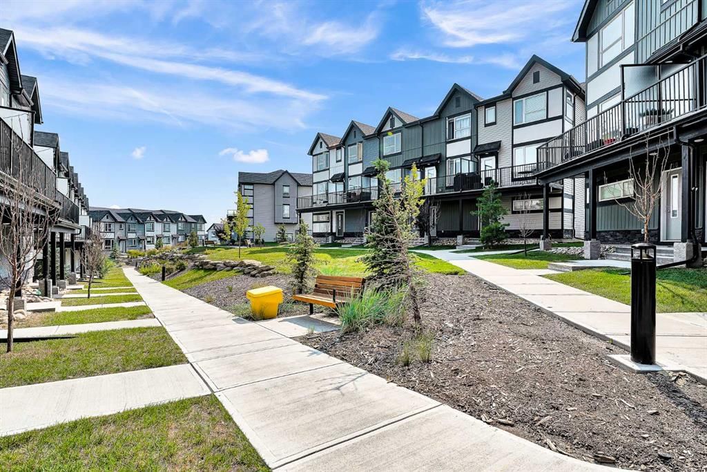 512, 16 Evanscrest Park NW, Calgary — photo 4 of 34