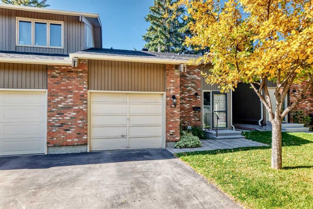 49, 10001 Brookpark Boulevard SW, Calgary — photo 2 of 28