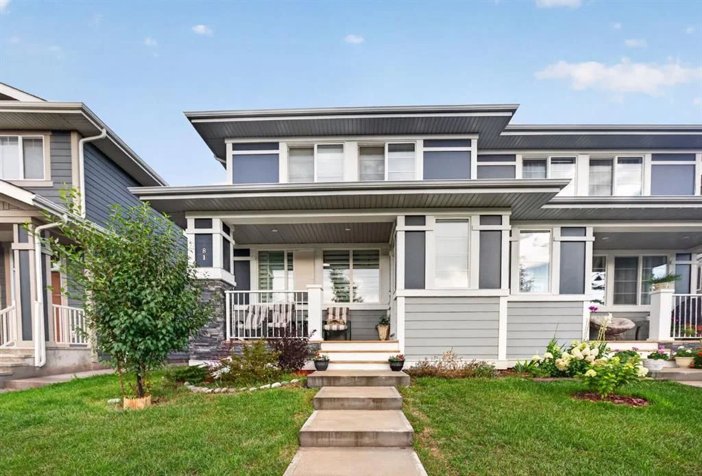 981 Mahogany Boulevard SE, Calgary — main listing photo
