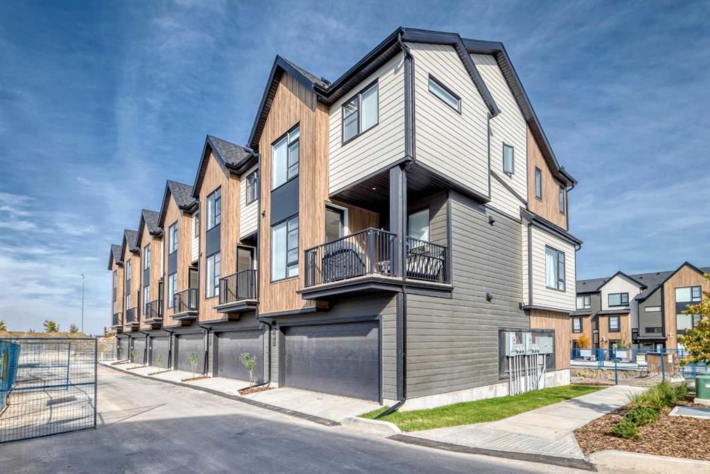 405, 199 Sage Hill Heights NW, Calgary — photo 2 of 44