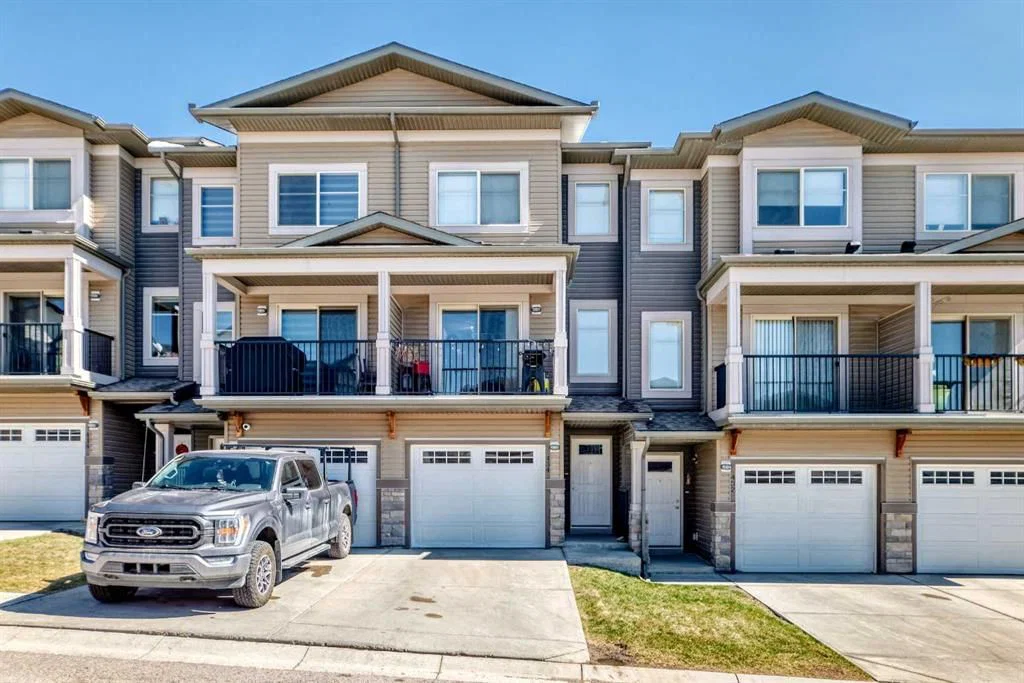 434 Sage Hill Grove NW, Calgary — main listing photo