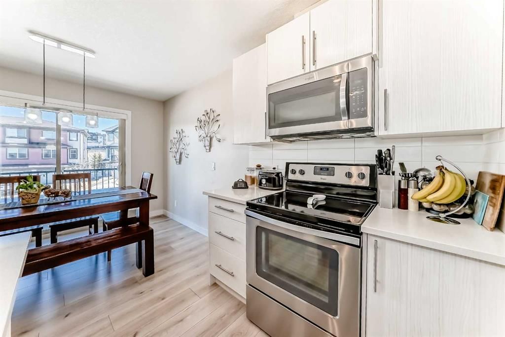 434 Sage Hill Grove NW, Calgary — photo 4 of 32