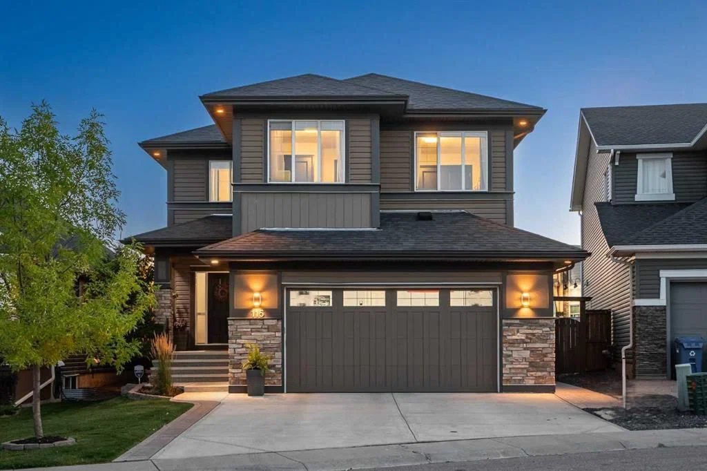 115 Evansdale Common NW, Calgary — main listing photo