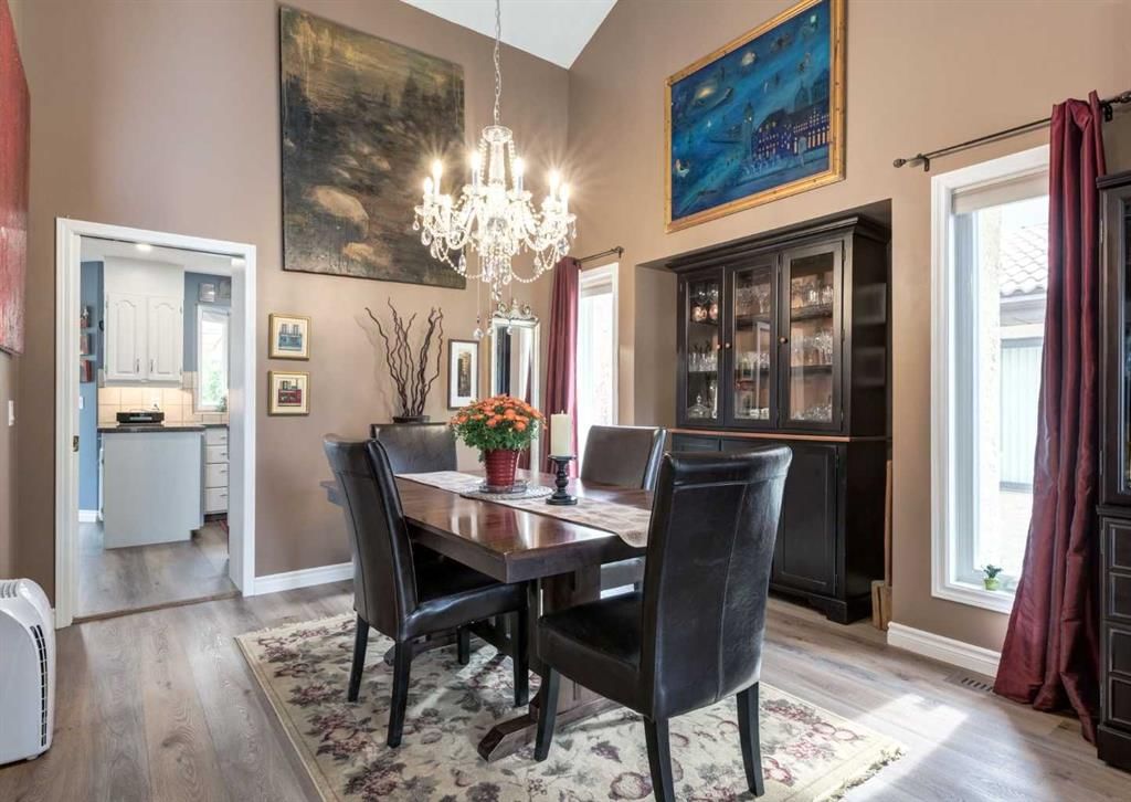 492 Silvergrove Gardens NW, Calgary — photo 5 of 50