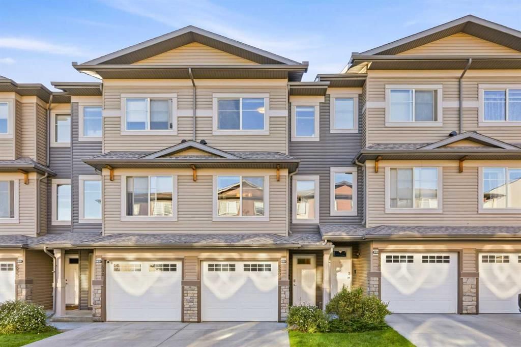 530 Sage Hill Grove NW, Calgary — photo 3 of 38