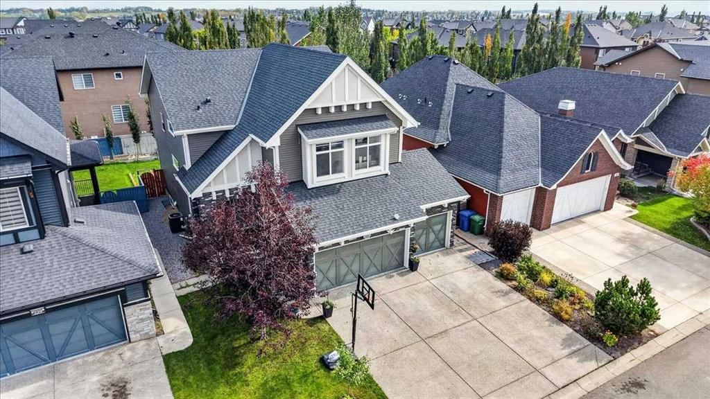 233 Aspenmere Circle, Chestermere — main listing photo