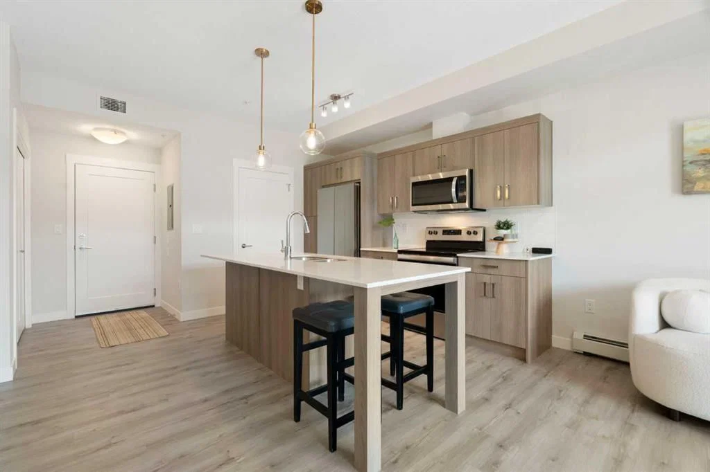 209, 25 Walgrove Walk SE, Calgary — photo 4 of 21