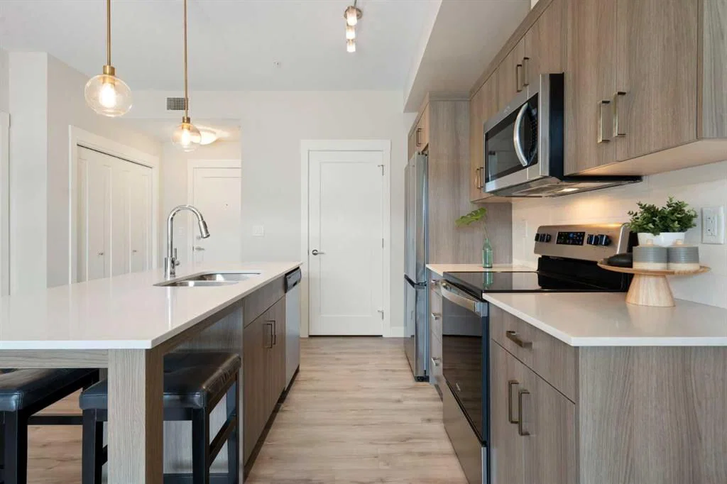 209, 25 Walgrove Walk SE, Calgary — photo 5 of 21