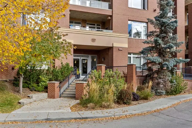 3203, 24 Hemlock Crescent SW, Calgary — photo 4 of 49