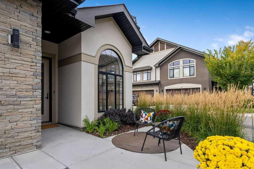 228 Quarry Way SE, Calgary — photo 3 of 48
