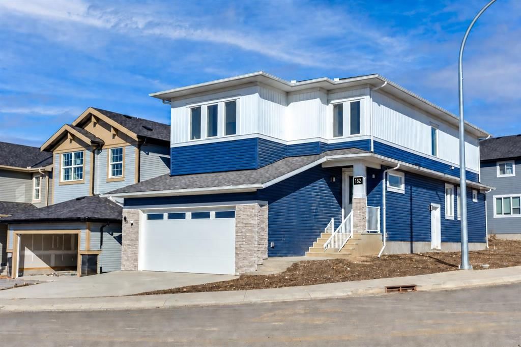 162 Heritage Court, Cochrane — photo 4 of 50