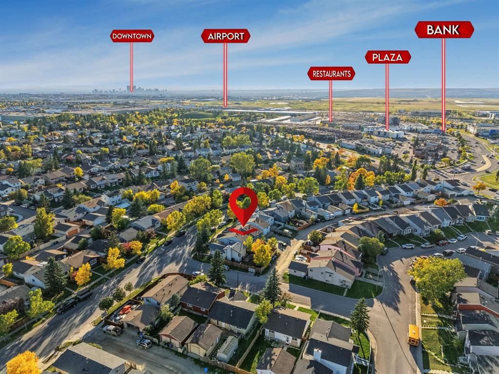 310 Castleridge Drive NE, Calgary — photo 2 of 34