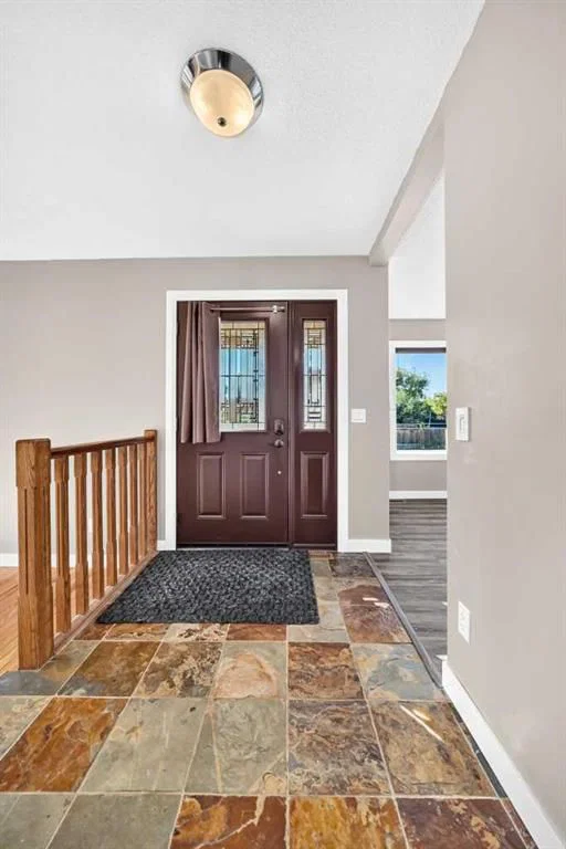200 Downey Place, Okotoks — photo 3 of 49